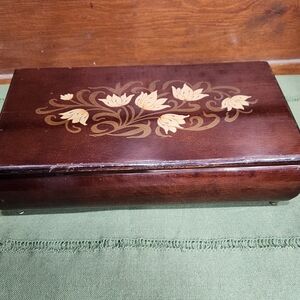 Vintage Wooden Jewelry Box with Floral Design 1980s
